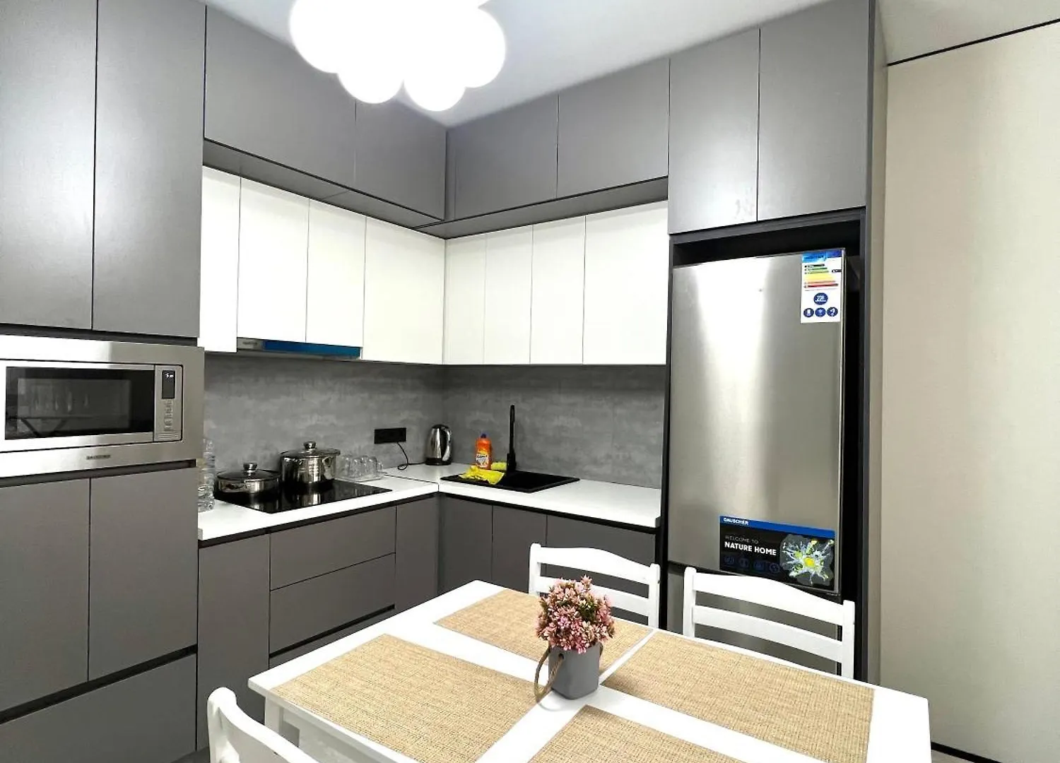Жк Грин Сити 3-Х Комнатная Almaty Apartment